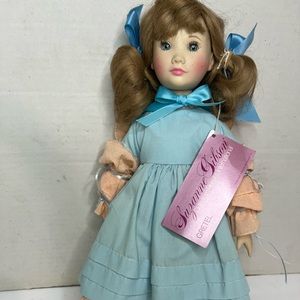 Suzanne  Gilson Dolls from reeves international Ethel vintage porcelain dolls.